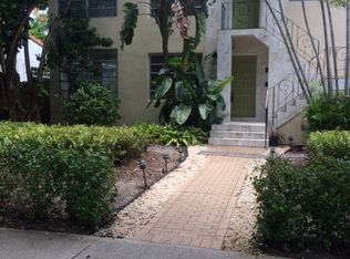 1390 SW 22nd Ter, Miami, FL 33145