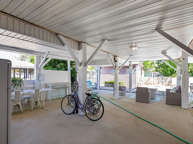 216 Rose Ln #A — Photo 13
