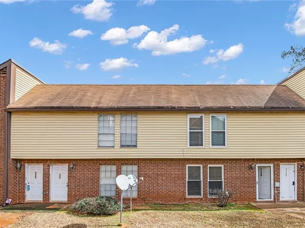3162 Citrus Ct, Decatur, GA 30034
