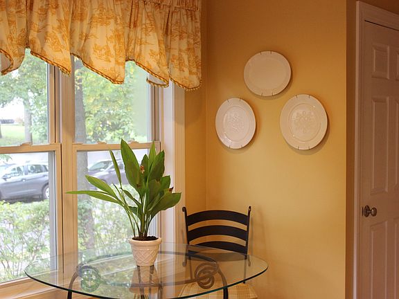 Breakfast nook