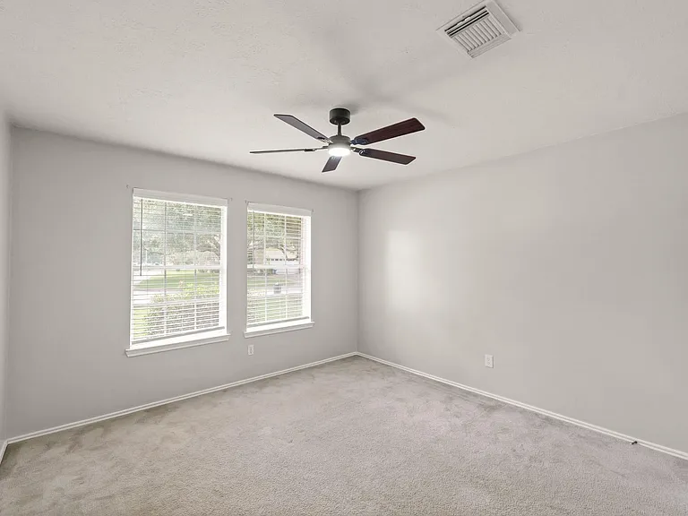 3651 Woodlace Dr — Photo 17