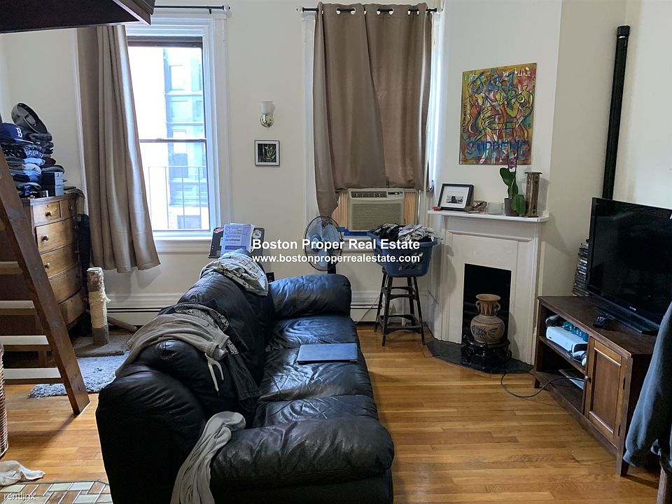 267 Newbury St. #6 Boston - Back Bay Unit Photo 1