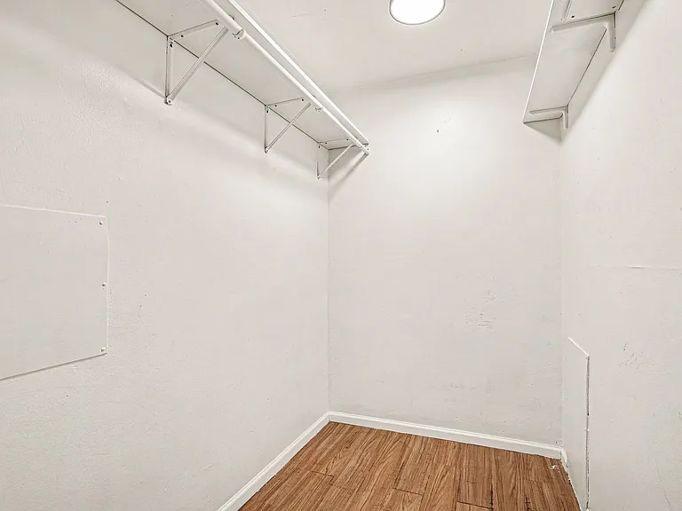 1243 N Washington St #101 — Photo 14