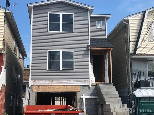 113 Judy Dr, Keasbey, NJ 08832