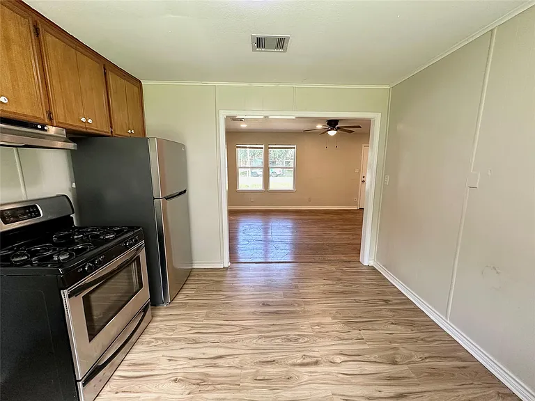 6 Southlawn Cir — Photo 7