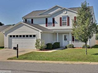 444 Farmingdale Dr, Winston Salem, NC 27107