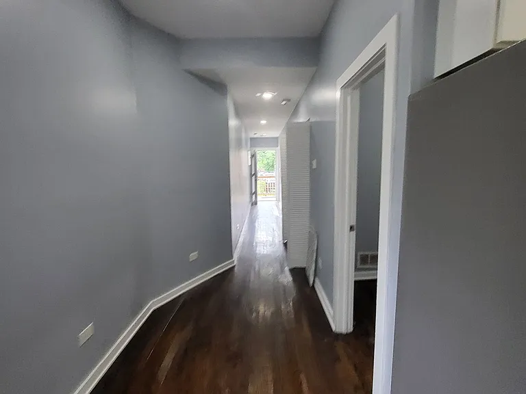 6040 S Rhodes Ave — Photo 6