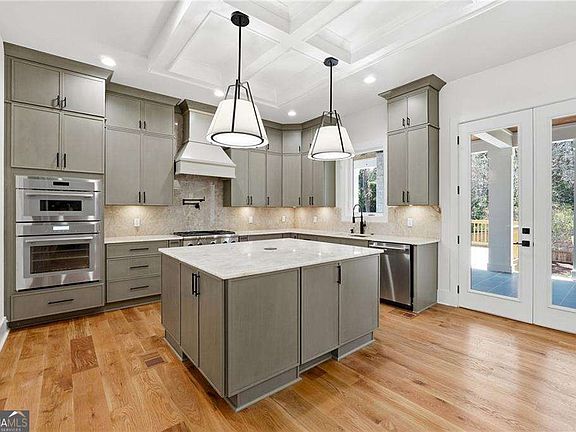 5th image of 1696 Dunwoody Pl NE