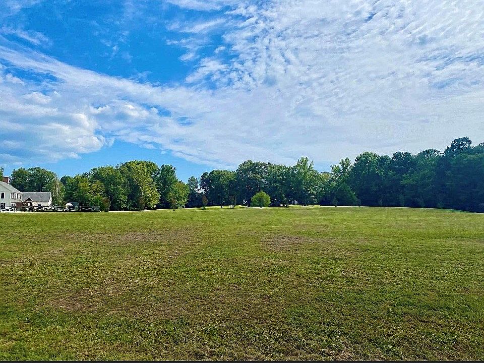 3 acres from Street