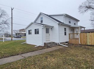 1879 Spruce St, Beloit, WI 53511