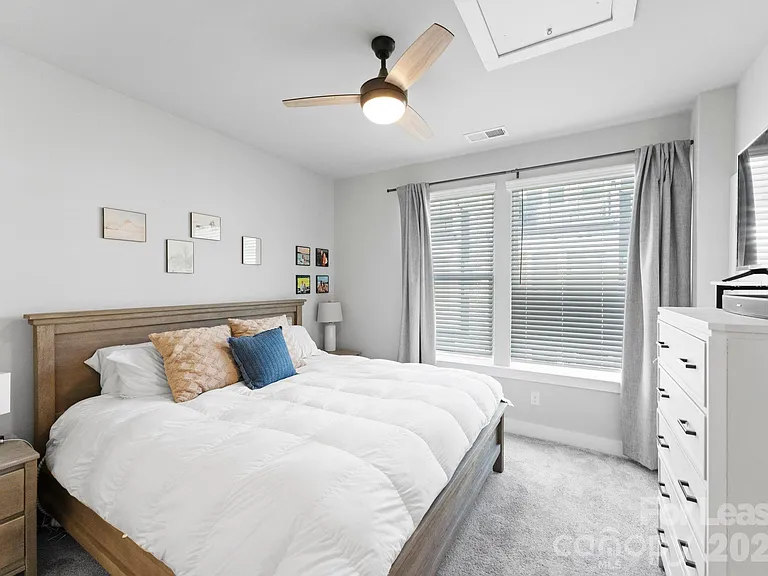 2310 Elizabeth Mill Pl — Photo 11