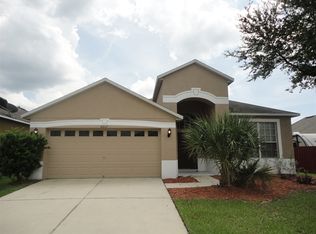 8807 Sandy Plains Dr, Riverview, FL 33578
