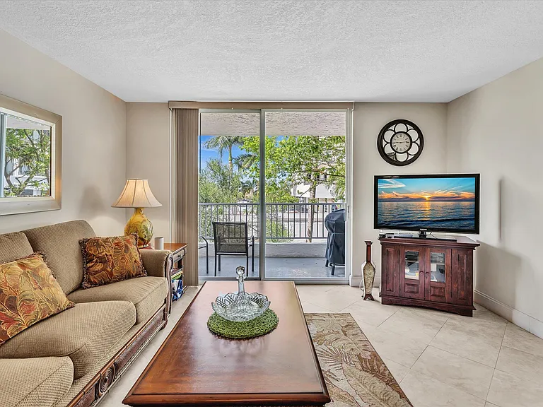 1421 S Ocean Blvd #219 — Photo 9