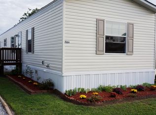 7604 Green Dr, Gloucester Point, VA 23062