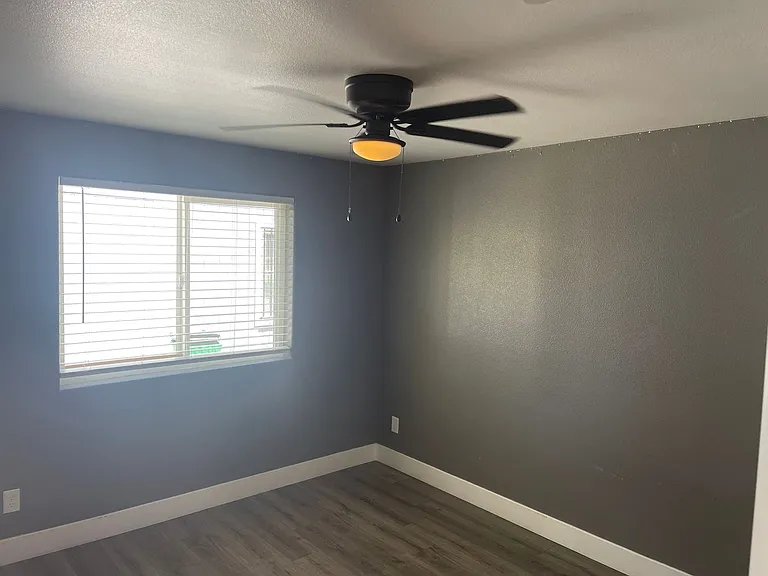 1526 N Sierra Nevada St — Photo 15