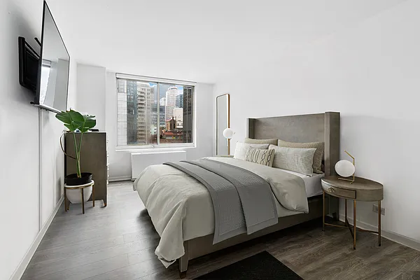 Rented by Compass | media 16