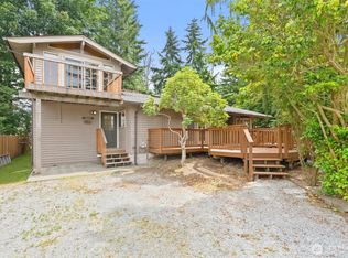 383 E Piper Way, Camano Island, WA