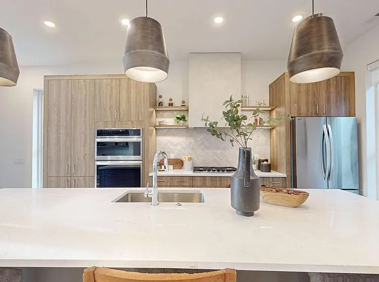 1 West Dr #4 — Photo 4