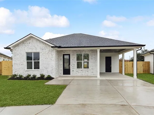 183 Sugarpine Dr, Gretna, LA 70056