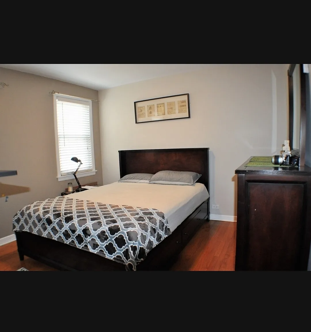 3 bed, $1,950 — Photo 4