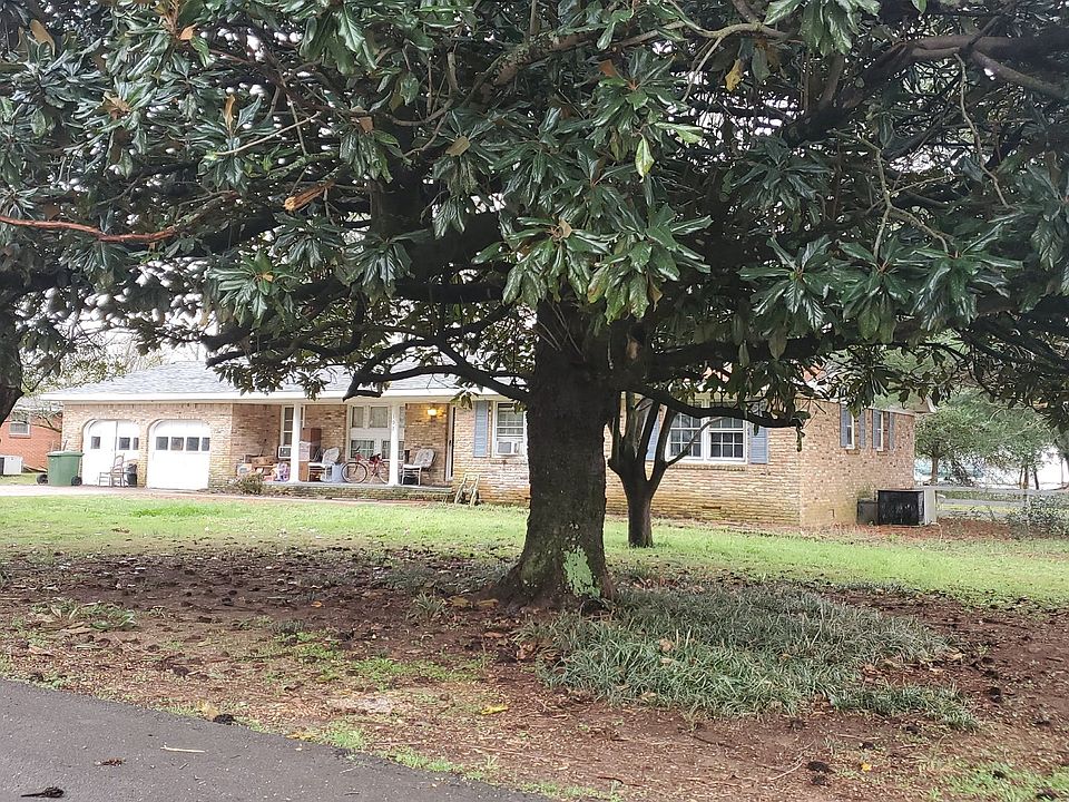 2nd image of 102 Pasadena Ave