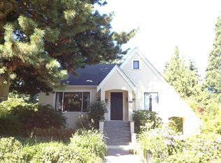 8901 32nd Ave NE, Seattle, WA 98115