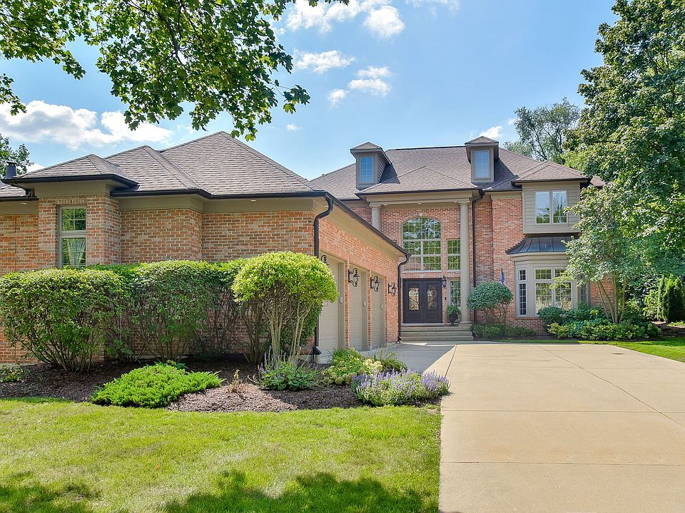 1320 E Forest Ave, Wheaton, IL 60187 Zillow