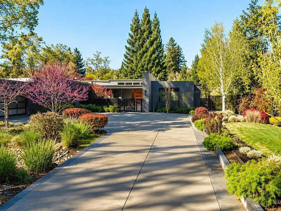 1051 Upper Happy Valley Rd