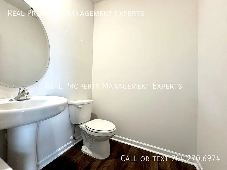 4025 Lampasas Ln — Photo 19