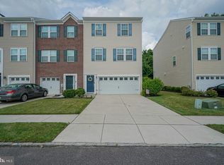 429 Dogwood Dr, Woodbury, NJ 08096