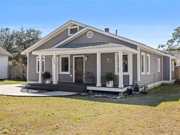 565 S 4th St, Ponchatoula, LA 70454