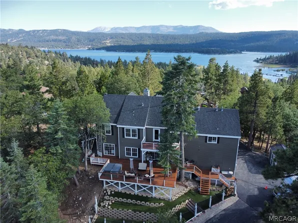 39495 Raccoon Dr, Fawnskin, CA 92333