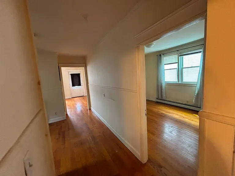 57 Lakeview Ave #A — Photo 3