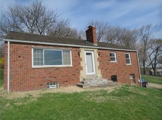 255 Hoffman Rd, Pittsburgh, PA 15212