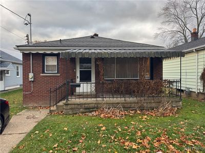 1133 Whitney Ave, Niagara Falls, NY, 14301