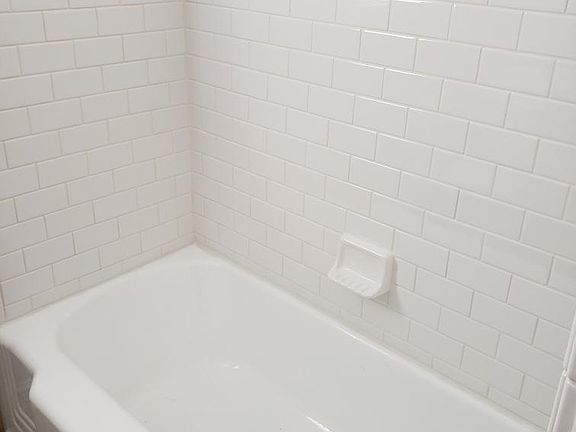 Bathtub/Shower