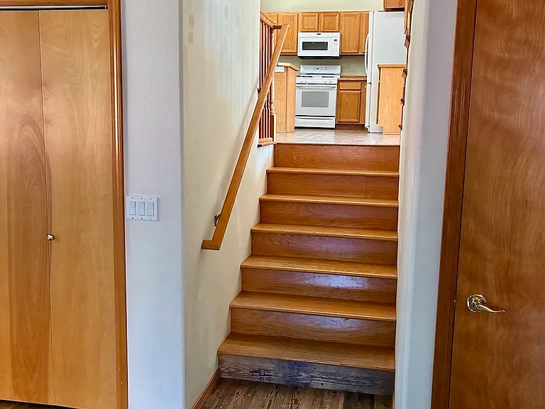 8478 N Rude St — Photo 11