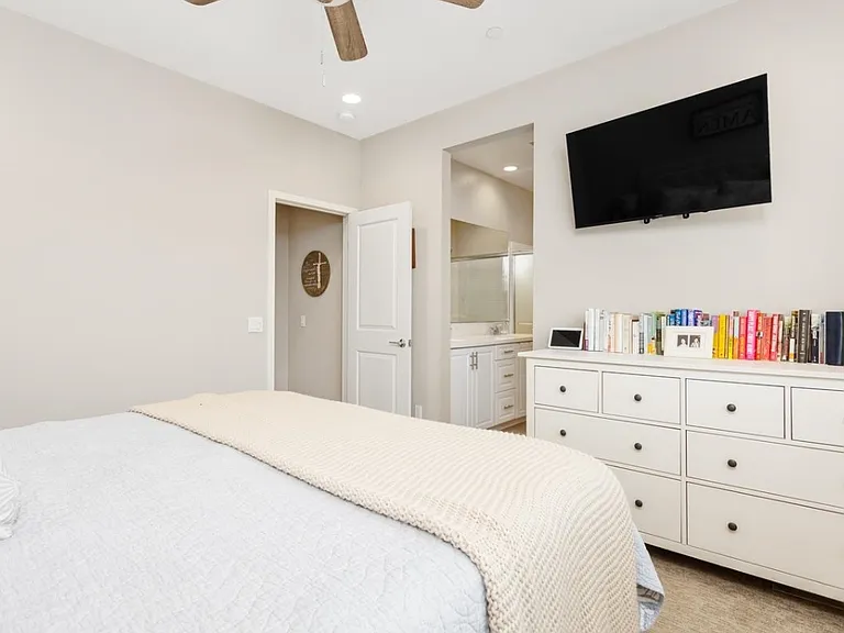 2601 Cranston Dr #712 — Photo 3