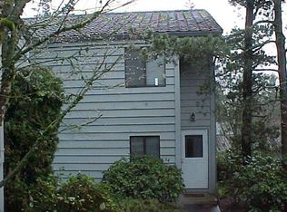 64 Cervantes Cir, Lake Oswego, OR 97035