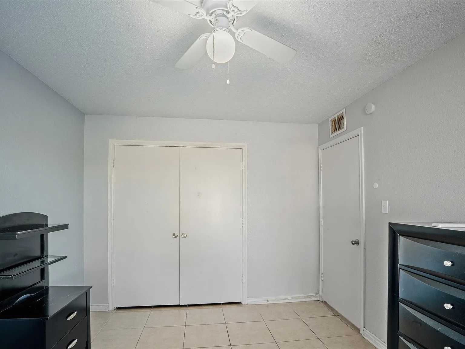 2 bed, 880 sqft, $1,550 — Photo 4