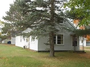 704 Spruce St, Merrill, WI 54452