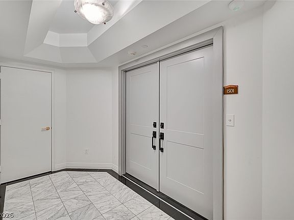 3rd image of 2857 Paradise Rd Unit 1501