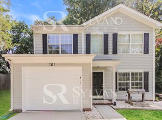 301 Evergreen Rd, Clover, SC 29710