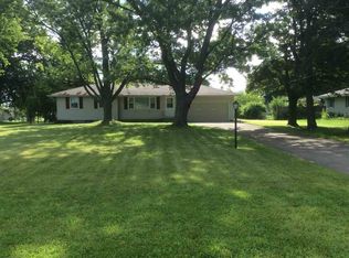 58780 Elm Rd, Mishawaka, IN 46544