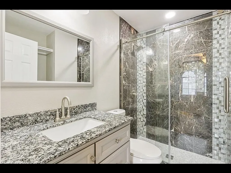 8500 Candlewood Dr — Photo 6