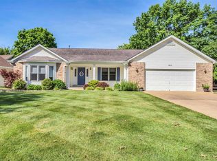 1211 Montevale Ct, Fenton, MO 63026