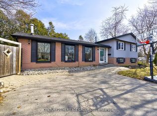111 Lorne Scots Dr, Milton, ON L9T 2Z5