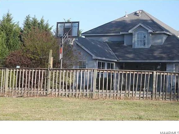 4th image of 8625 Carillion Pl
