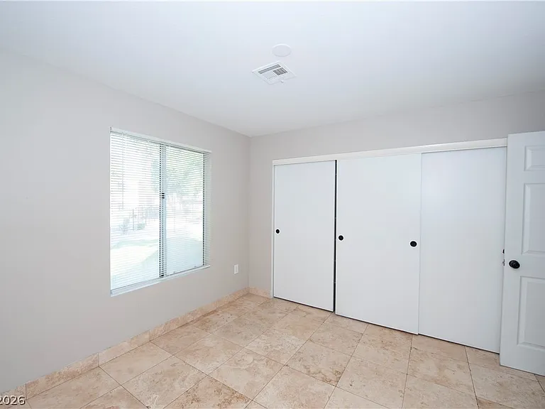 8452 Boseck Dr #187 — Photo 23
