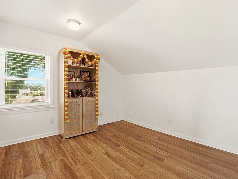 1415 Park Ave — Photo 21